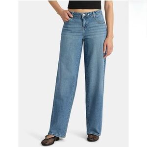 NWT Women's Low Rise Studded Loose Fit Jeans with 32" Inseam SIZE: 14